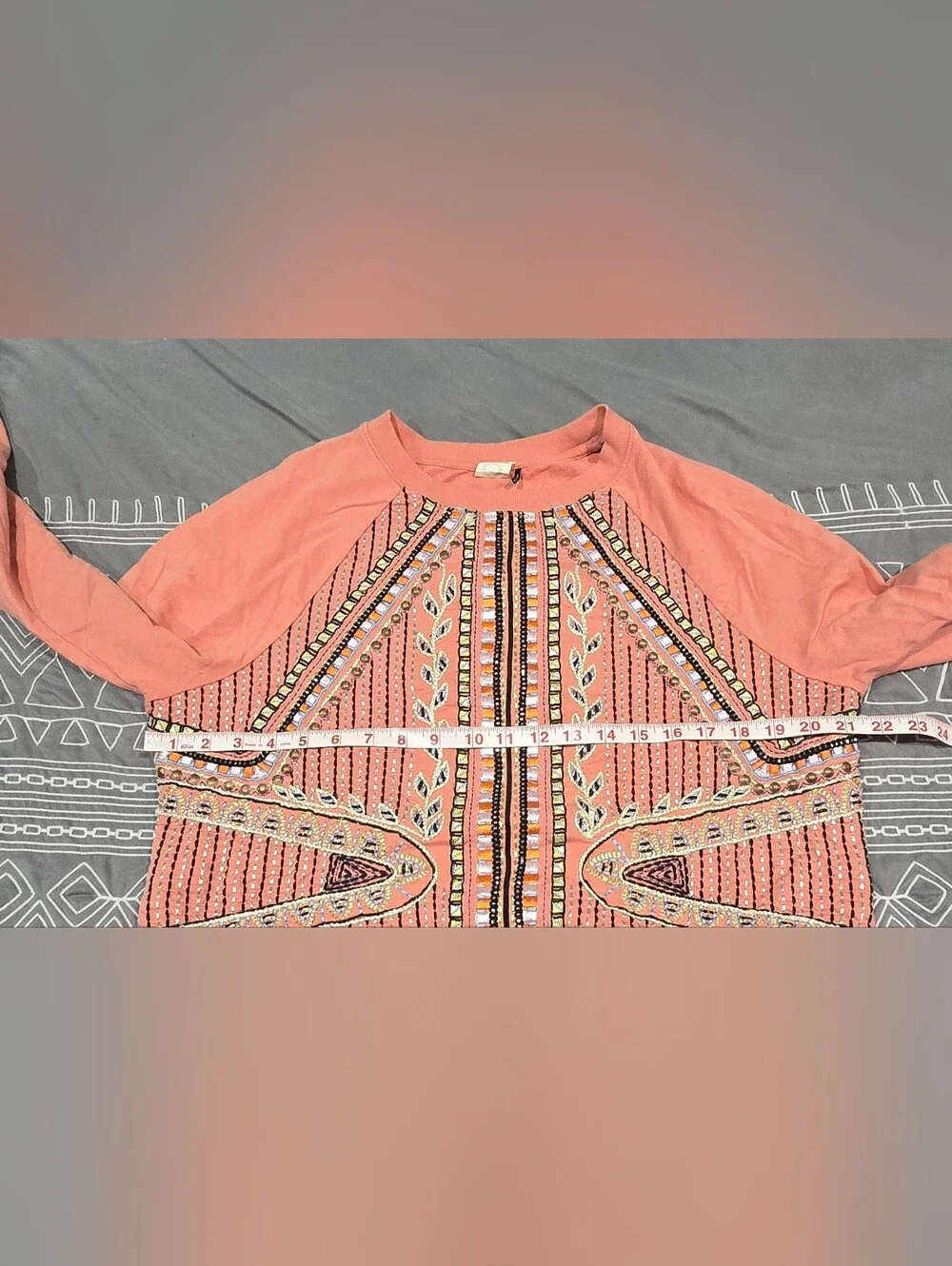Anthropologie Akemi + Kin Sequin And Embroidered Sweatshirt Size Medium